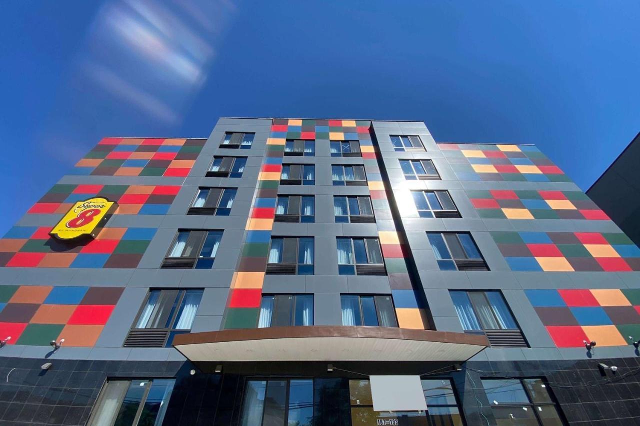 Super 8 By Wyndham Brooklyn Williamsburg Otel New York Dış mekan fotoğraf