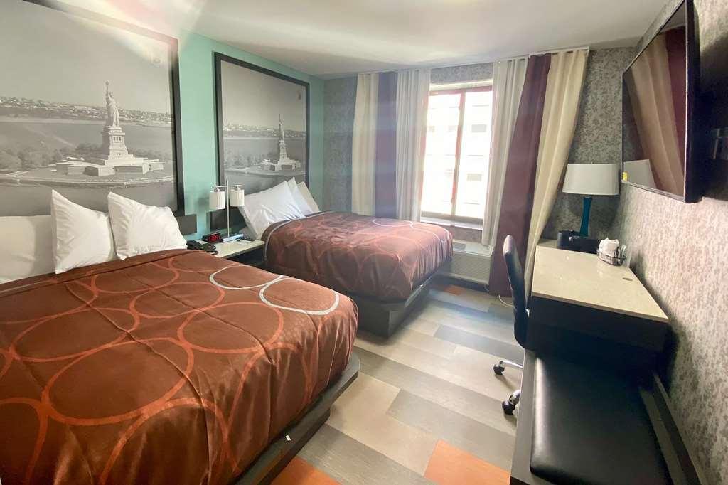 Super 8 By Wyndham Brooklyn Williamsburg Otel New York Oda fotoğraf